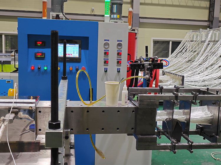 Why GRPU Profile Manufacturers Are Switching to Polyurethane Injection Machines